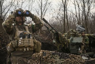 Ukraine war passes 400 days as Russia suffers major losses in Bakhmut