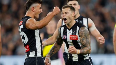 Collingwood beat Richmond by 14 points at MCG to continue excellent start to AFL season