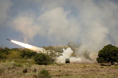 Philippines, U.S. hold live-fire exercises focused on territorial defence