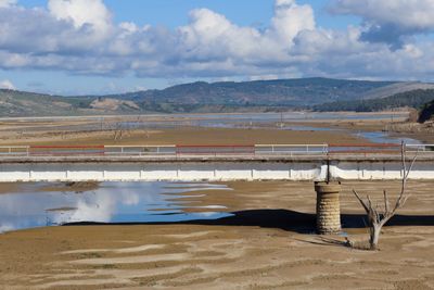 Tunisia to cut off public water supplies overnight due to drought
