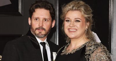 Kelly Clarkson takes aim at ex husband and father-in-law as legal battle continues