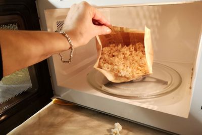 Microwave popcorn's toxic secret