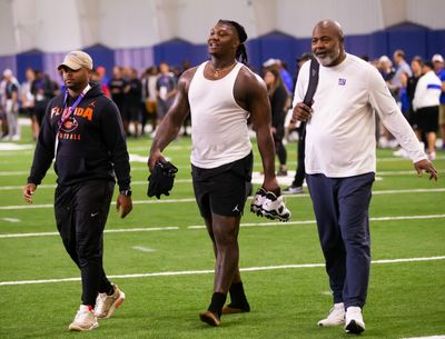 Giants’ Bryan Cox ran DL drills at Florida pro day