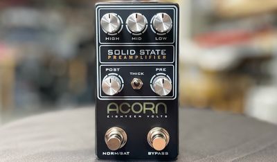 Acorn Amplifiers unveils slimmed-down Solid State preamp pedal, the company's latest take on Josh Homme's "secret weapon" Peavey Decade amp