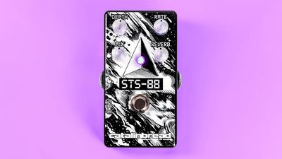 NAMM 2023: Catalinbread writes a “love letter to the flanger” with STS-88 Flanger/Reverb pedal