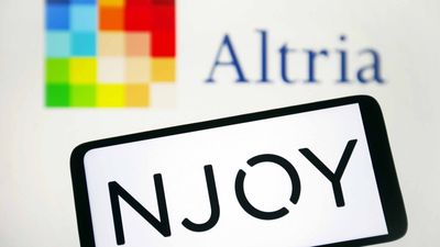 Altria Pivots Post-Juul: This Week in Cannabis Investing