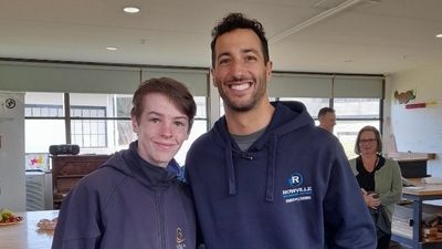 Daniel Ricciardo, in Melbourne for the F1 grand prix, makes a pit stop at school to support Hands on Learning