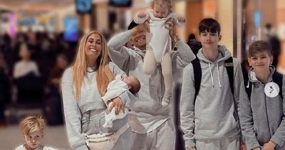 Stacey Solomon hailed a 'legend' as she emerges from first flight as a family of seven wearing matching outfits