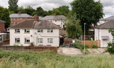 Council tenants in England wait more than a year for repairs to damp, mouldy homes