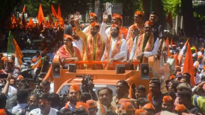 Maharashtra CM Eknath Shinde leads 'Savarkar Gaurav Yatra' in Thane