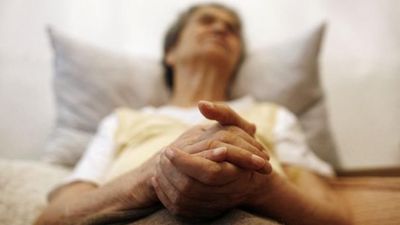 French citizens group in favour of allowing euthanasia, assisted suicide