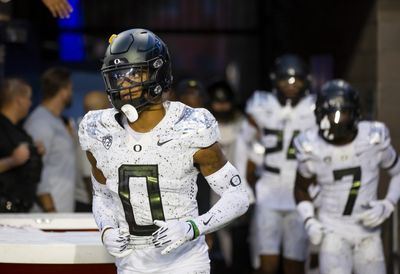Giants trade up, select CB in latest mock draft from The Athletic