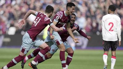 EPL: West Ham beat Southampton 1-0, move out of drop zone