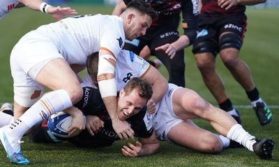 Malins double helps Saracens avoid Ospreys upset to reach quarter-finals
