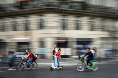 Paris votes to ban rental e-scooters
