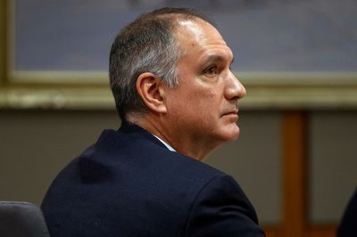 Sex abuse case against ex-Alaska attorney general thrown out