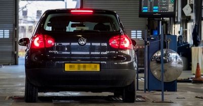 The most common reasons for MOT failures and what they cost to fix