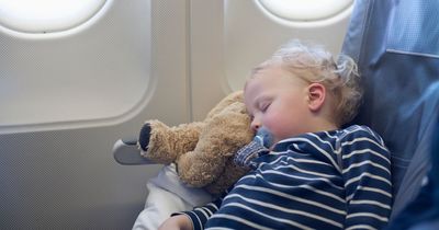 Plane experts share travel hack for preventing toddlers' ears popping on flights