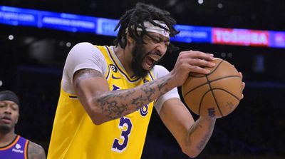 Anthony Davis Is Back, and So Is the Lakers’ Balance in Playoff Push