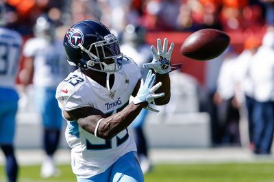 Former Titans RB Dion Lewis lands assistant coach gig