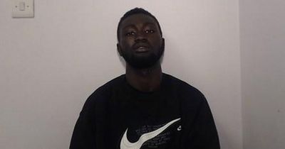 Thug threatened woman with machete - when she fought back he squirted ammonia in her eyes