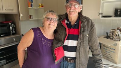 South Coast community donates goods to set up Bruce Buchanan's social housing unit