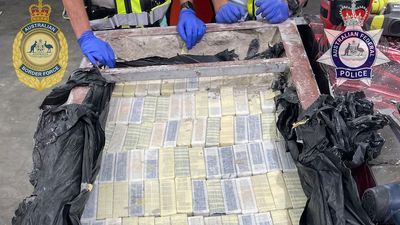 Australian Federal Police report largest ever detection of heroin in Queensland after 336kg shipment seized