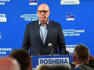 Liberals back Dutton's leadership after historic loss