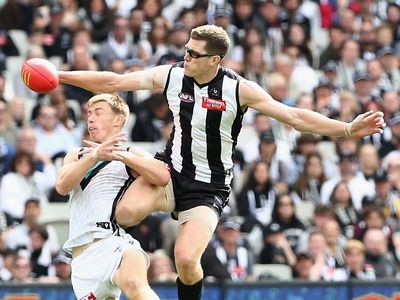 Collingwood lose injured Cox for Tigers battle