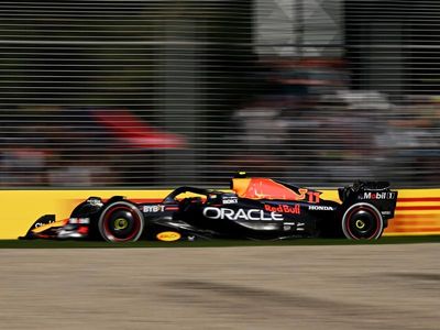 Red Bull's Verstappen wins Australian F1 Grand Prix