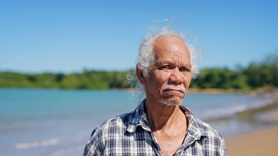 Tiwi Islands traditional owners lodge human rights complaint against banks over $1.5b Santos loan