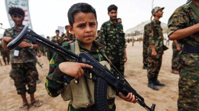 Rights Report Accuses Houthis of Committing War Crimes through Child Recruitment