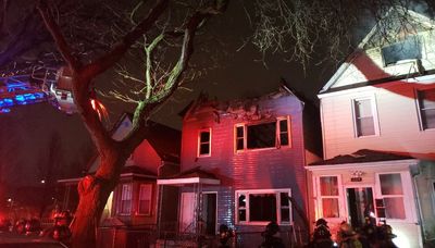 Firefighter killed, another hurt at extra-alarm fire in West Pullman