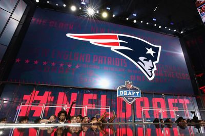 Patriots trade No. 14 overall pick in Todd McShay’s latest mock draft