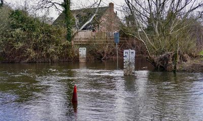 England’s automated flood alerts to be permanent despite inaccuracy warnings