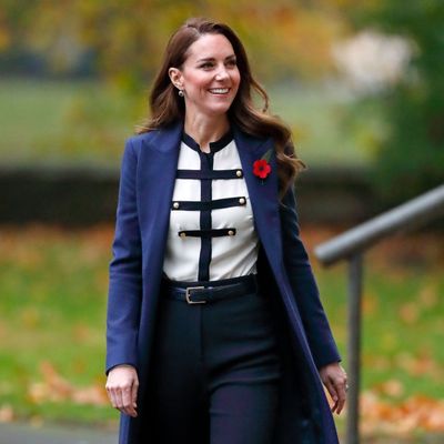 Princess Kate Gives Kids the "Gift" of Her "Undivided Attention," Body Language Expert Says