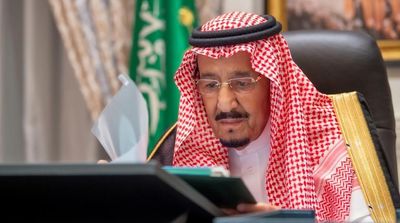 King Salman, UAE President Discuss Boosting Relations in Various Fields