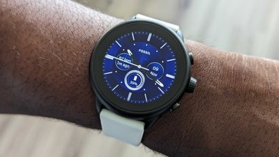 How to customize watch faces on a Fossil Gen 6 smartwatch