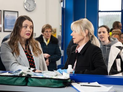 Coronation Street fans brand Tracy a 'nightmare' after latest shocking twist