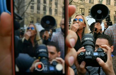 Members of Congress join crowd outside Trump court hearing - Roll Call