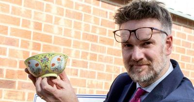 Sons are bowled over as late mother's crockery turns out to be Ming china worth £100k