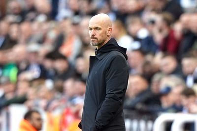 Erik ten Hag tells Manchester United players they must ‘act as robots’