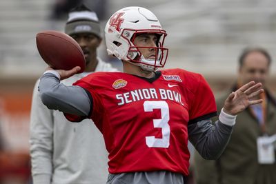 Steelers to host Houston QB Clayton Tune for pre-draft visit