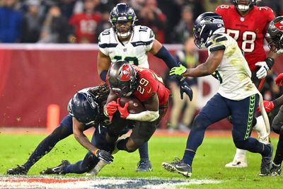 NFL Free Agency: Former Seahawks S Ryan Neal to sign with Buccaneers