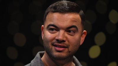 Guy Sebastian's neighbour Phillip Hanslow has all charges dropped in place of AVO