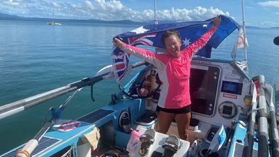 Michelle Lee the first woman to row the Pacific Ocean solo, unassisted, after 237 days at sea