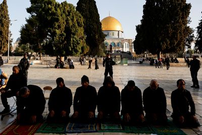 Factbox-Where is Al Aqsa mosque and why is it so important in Islam?