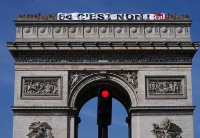 French PM, unions meeting fails ahead of pension protests