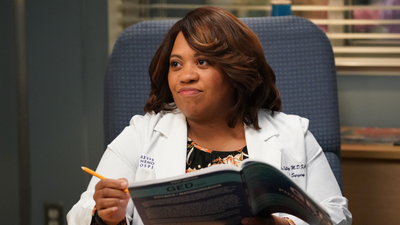 Chandra Wilson is really trying to stay with Grey's Anatomy until the 'very last scene' - but the task is proving difficult