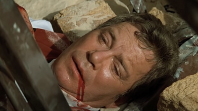William Shatner Explains His Approach To Filming Kirk’s Unusual Death In Star Trek Generations, And It Makes A Lot Of Sense